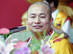 Grandmaster Living Buddha Sheng-yen Lu